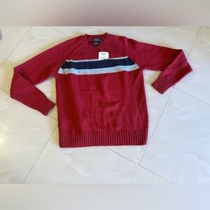 Sonoma This is a Sonoma men's raglan crewneck sweater. Size M 600 Old barn